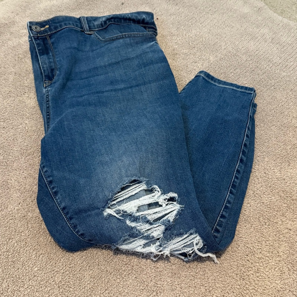 Torrid Stretch Distressed Denim Jeans Size 22 Short